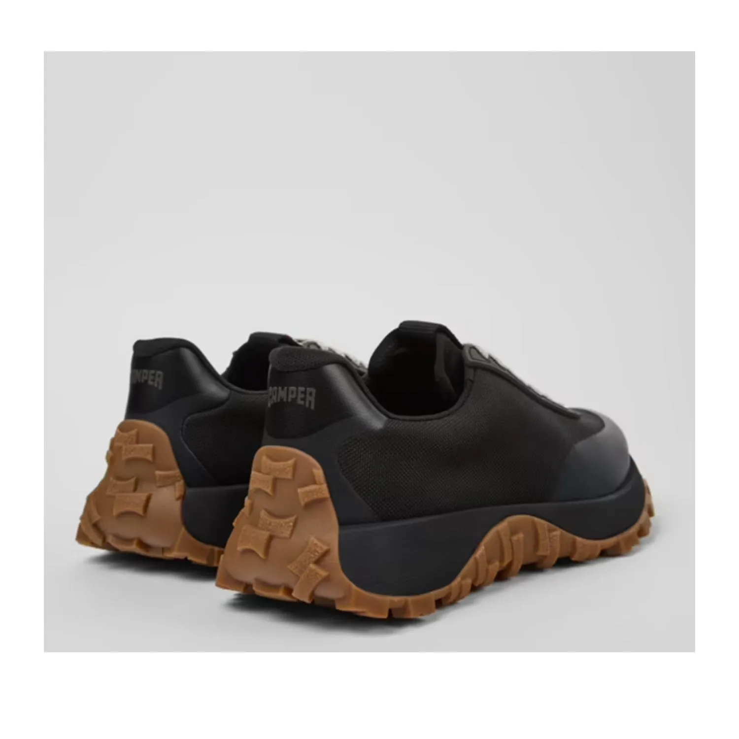 Camper Women's Drift Trail in Black