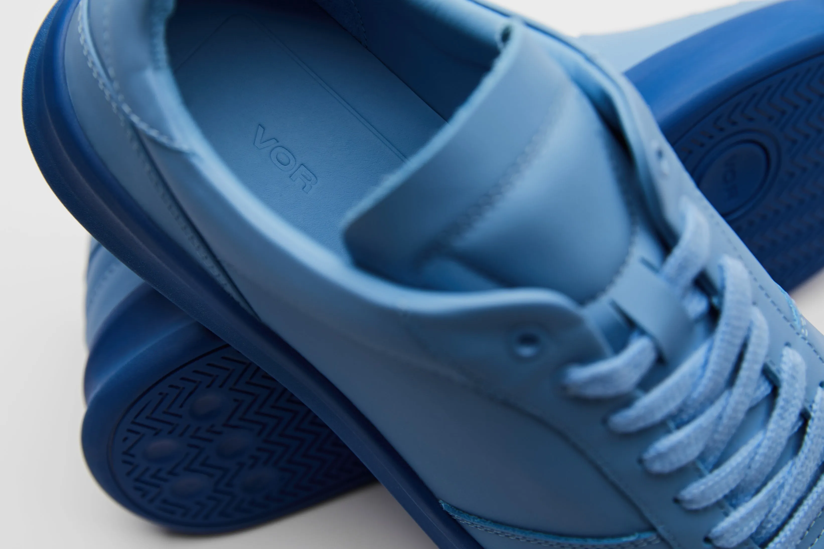 FULL GRAIN LEATHER SNEAKER "5A PULVERBLAU“