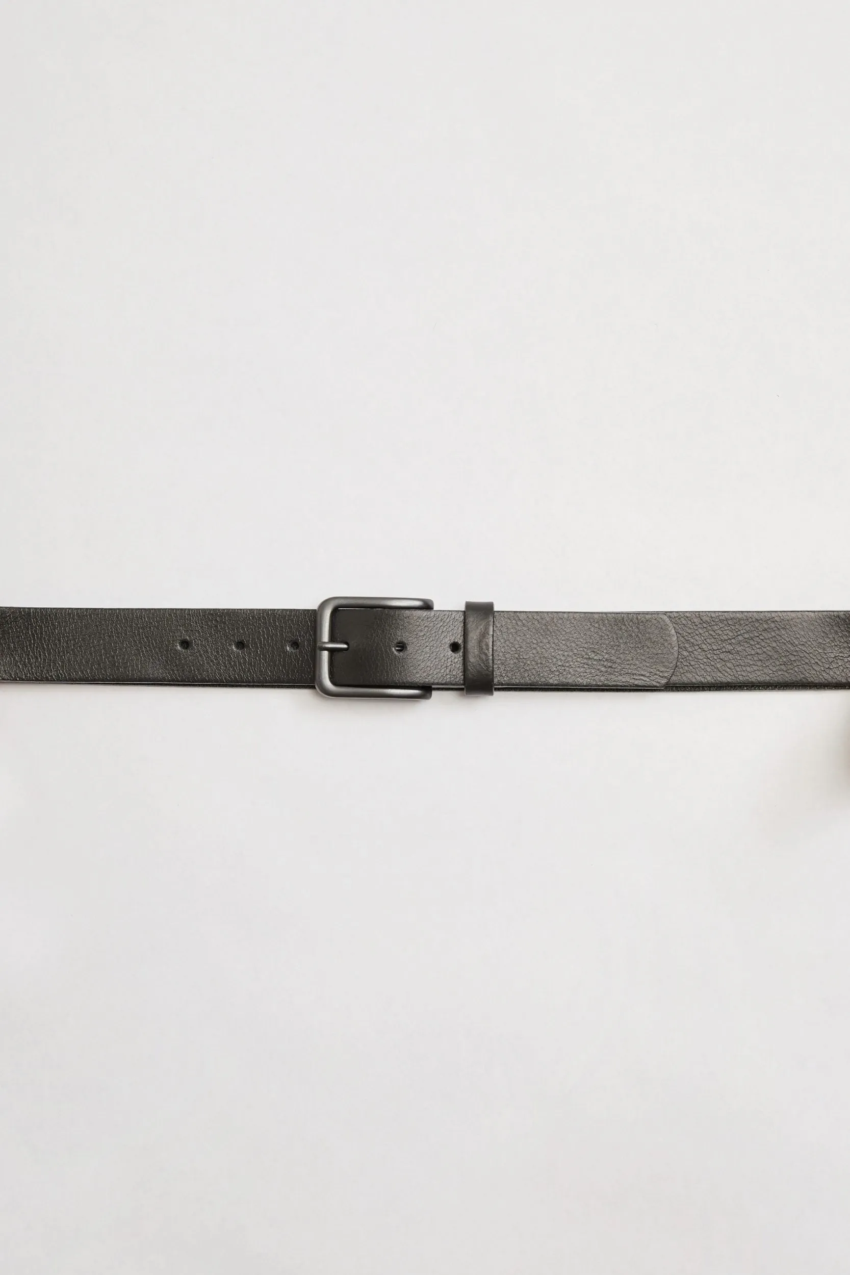 Leather belt