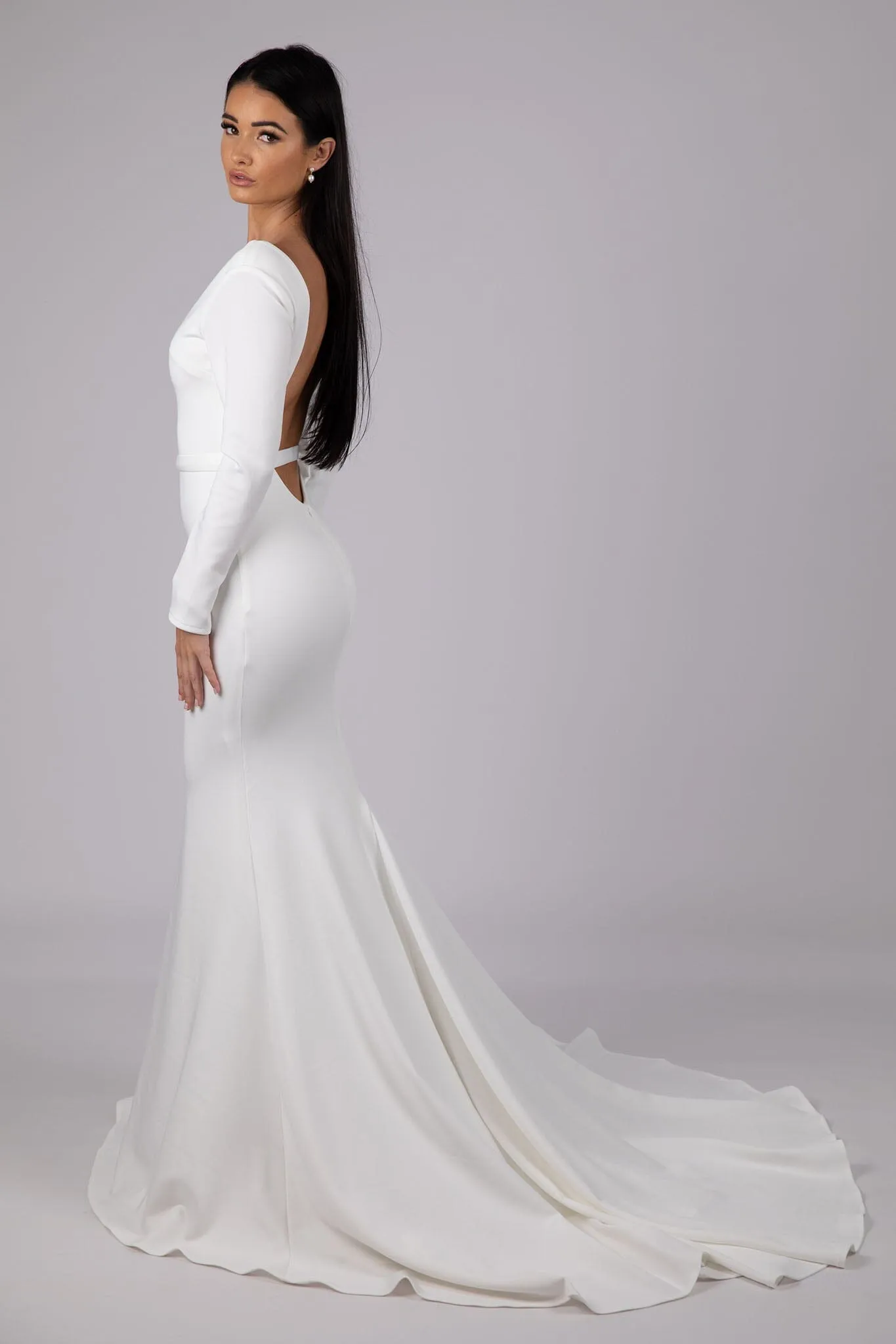 Paloma Long-Sleeve Crepe Gown - Ivory